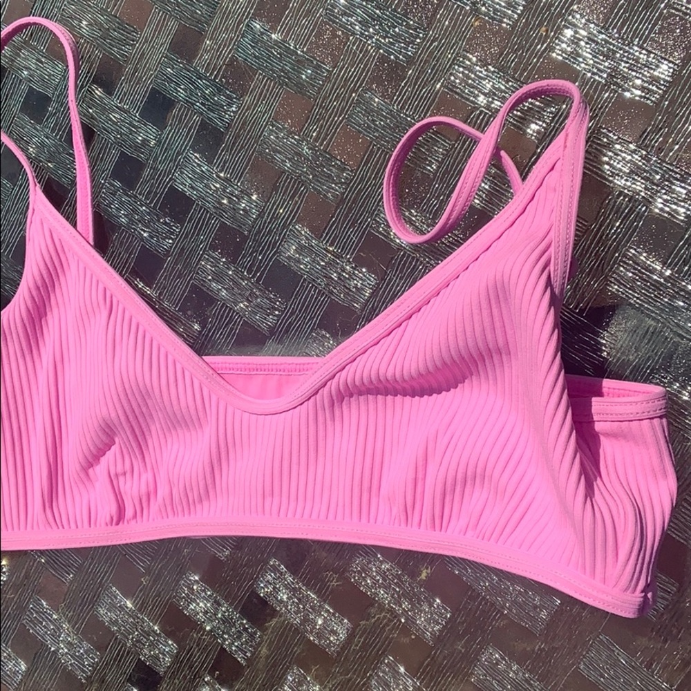 Pacsun, La hearts pink Bikini top